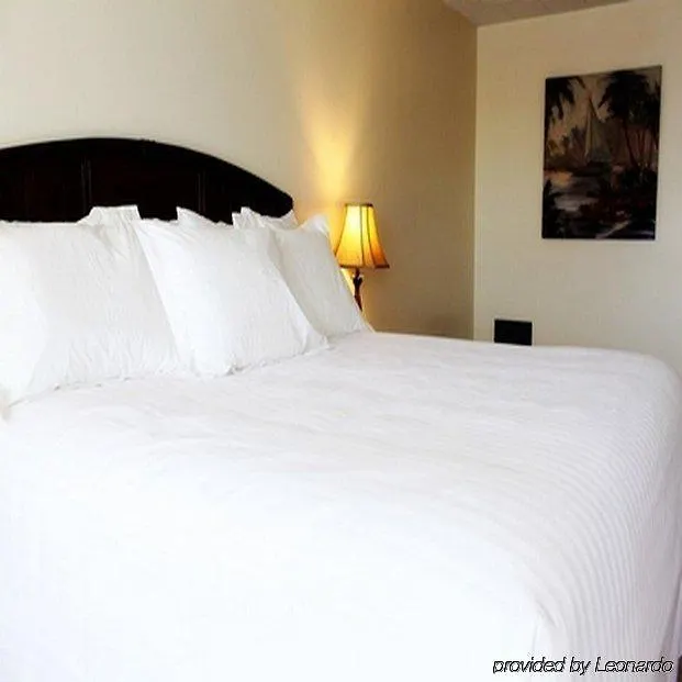 Oceans 2700 Hotel Virginia Beach