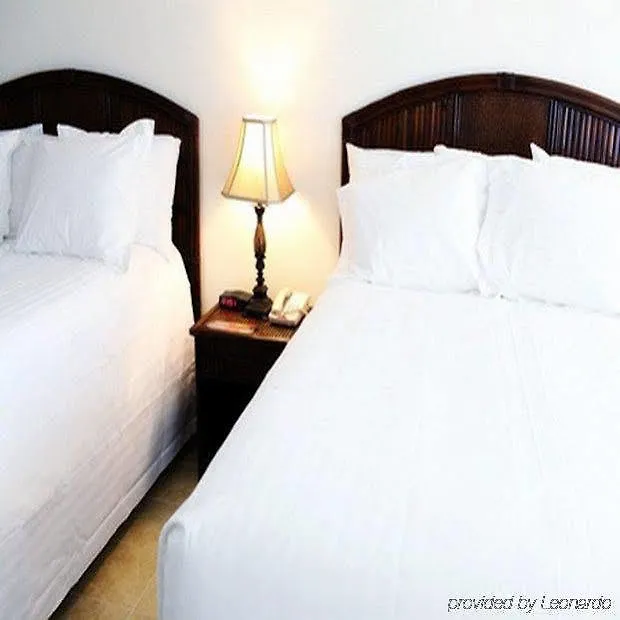 Oceans 2700 Hotel Virginia Beach